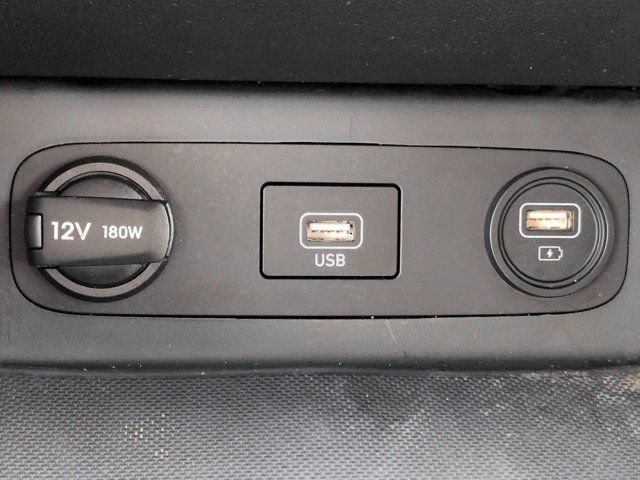 Certified 2023 Hyundai Sonata SEL w/ Preferred Accessory Package FWD image 20