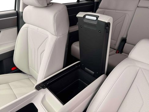 New 2026 Hyundai Santa Fe SEL FWD image 19