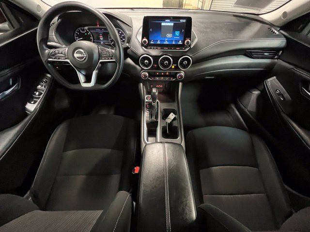 Used 2025 Nissan Sentra SV FWD image 17