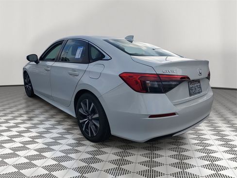 Certified 2023 Honda Civic EX image 4