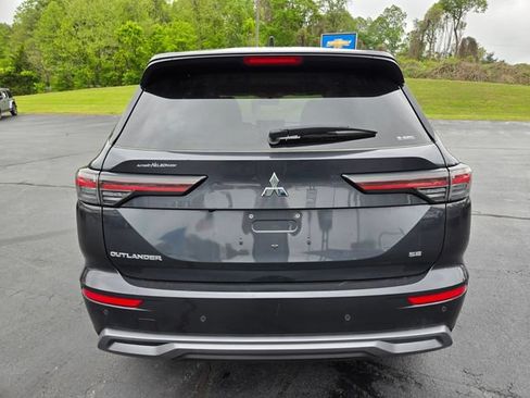 Used 2025 Mitsubishi Outlander SE AWD/4WD image 7