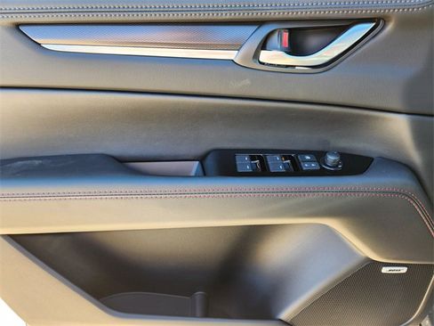 New 2025 MAZDA CX-5 Carbon Edition image 17