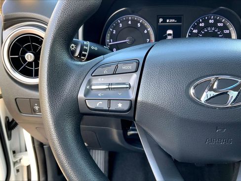 Used 2022 Hyundai Kona SEL FWD image 24