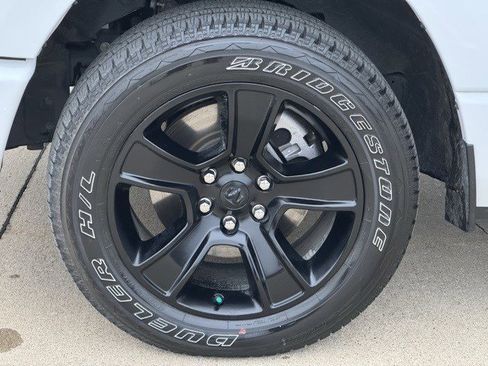 Certified 2024 RAM 1500 Big Horn image 40