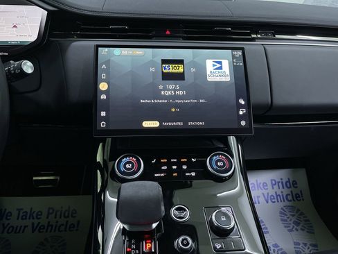 Used 2023 Land Rover Range Rover Sport SE Dynamic image 22