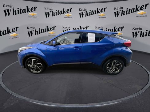 Used 2022 Toyota C-HR Limited image 5