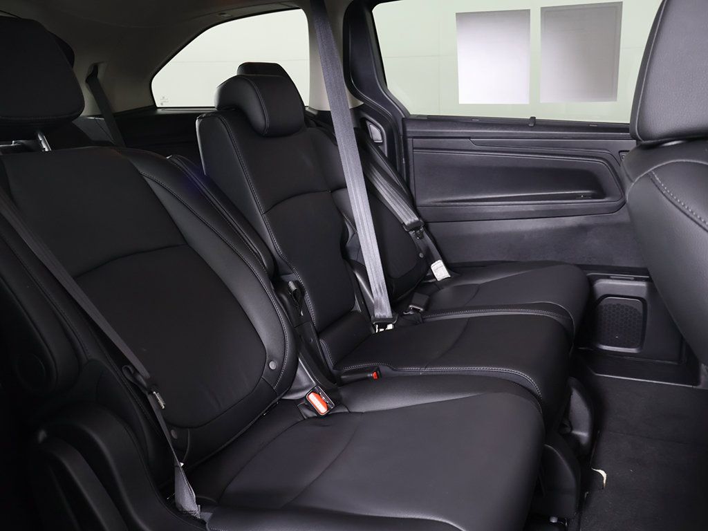 Certified 2026 Honda Odyssey EX-L image 33