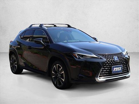 Used 2019 Lexus UX 250h w/ Premium Package AWD/4WD image 4