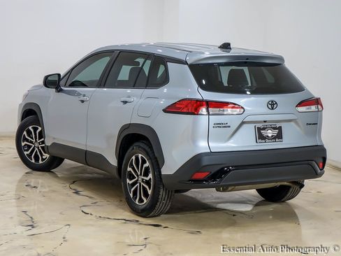 Used 2025 Toyota Corolla Cross AWD Hybrid image 10