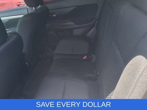 Used 2017 Mitsubishi Outlander ES FWD image 14