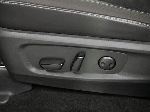 Used 2023 Nissan Pathfinder SL w/ SL Premium Package AWD/4WD image 26