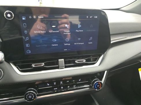 New 2026 Chevrolet Equinox LT image 13