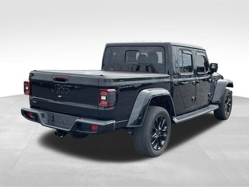 Used 2021 Jeep Gladiator Overland AWD/4WD image 9