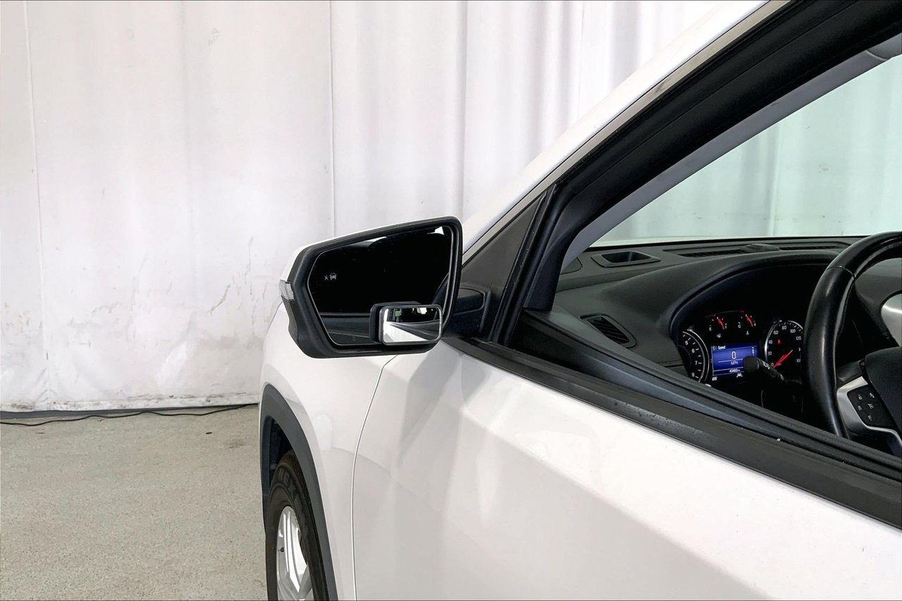 Used 2020 GMC Terrain SLE w/ Driver Convenience Package FWD image 10