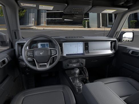 New 2025 Ford Bronco Badlands AWD/4WD image 9