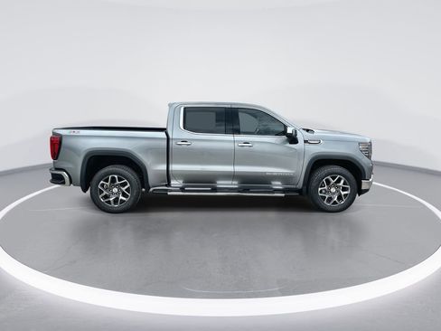 New 2026 GMC Sierra 1500 SLT AWD/4WD image 9