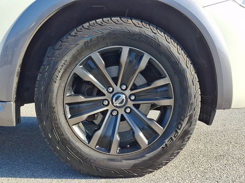 Used 2017 Nissan Armada Platinum image 8