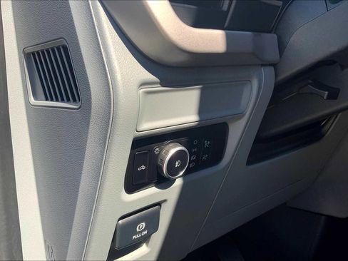 Used 2023 Ford F150 XLT image 72