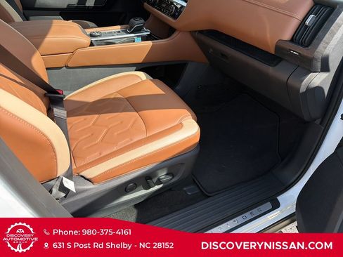 New 2026 Nissan Pathfinder Platinum AWD/4WD image 39