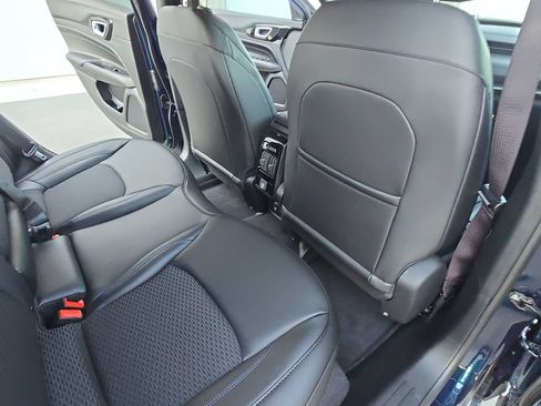 New 2026 Jeep Compass Latitude AWD/4WD image 12