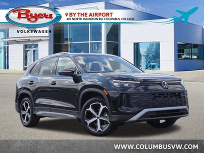 New 2025 Volkswagen Tiguan SE