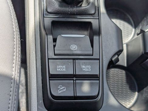 Used 2020 Hyundai Tucson Value AWD/4WD image 21