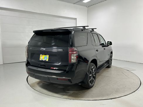 Used 2022 Chevrolet Tahoe RST w/ Luxury Package AWD/4WD image 36