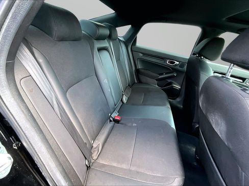 Used 2025 Honda Civic Sport image 17