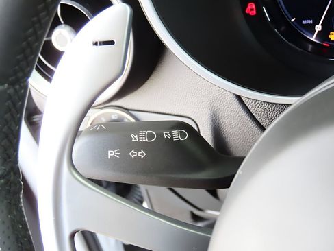 New 2024 Alfa Romeo Stelvio Sprint image 43