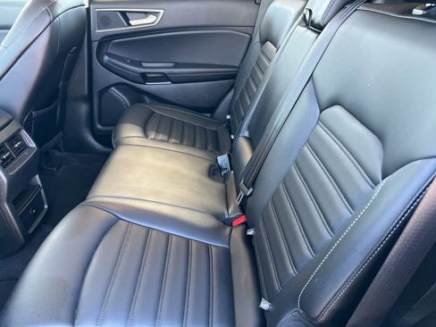 Used 2024 Ford Edge SEL image 27
