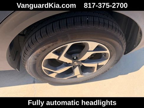 Used 2021 Kia Sportage LX w/ LX Fwd Popular Package image 9