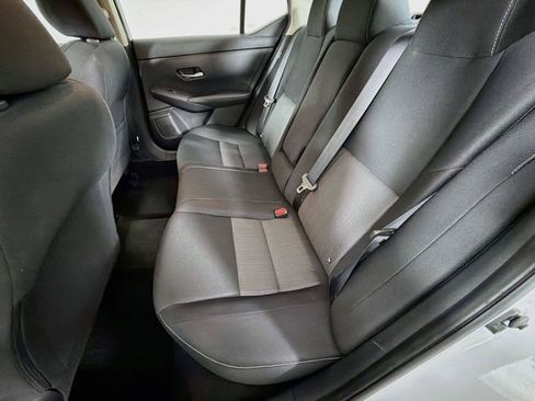 Used 2022 Nissan Sentra SV FWD image 24