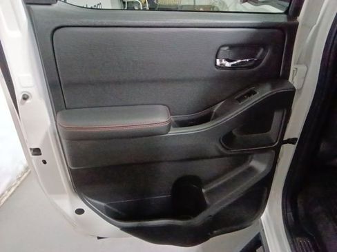 Certified 2023 Nissan Frontier PRO-4X w/ Pro Convenience Package AWD/4WD image 22