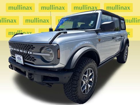 Used 2024 Ford Bronco Badlands AWD/4WD image 10
