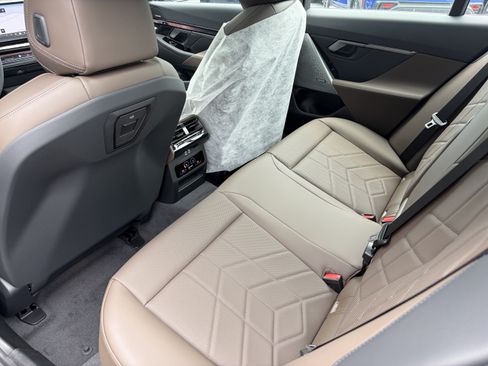 New 2027 BMW 540i xDrive w/ M Sport Package AWD/4WD image 17