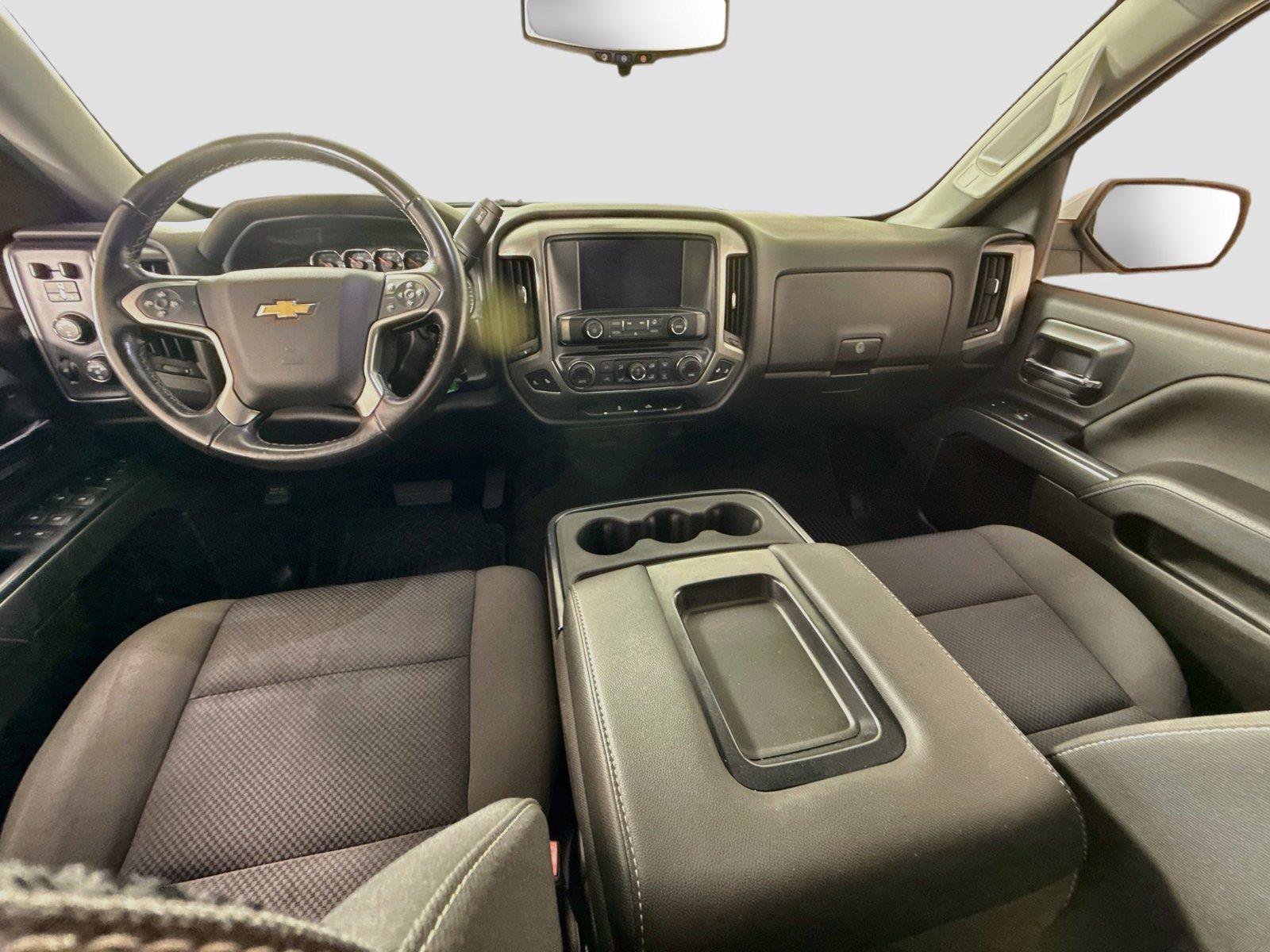 Used 2018 Chevrolet Silverado 1500 LT w/ All Star Edition AWD/4WD image 22