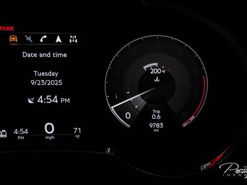 Used 2023 Bentley Bentayga Speed image 77