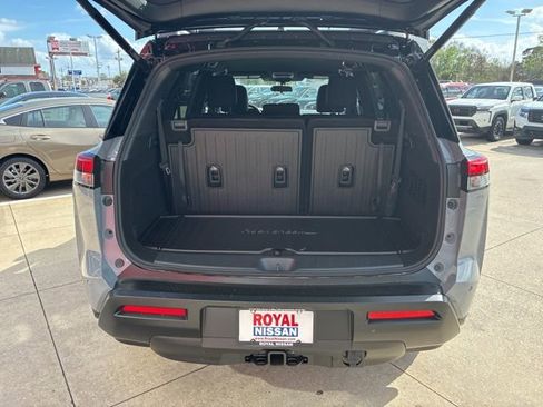 New 2026 Nissan Pathfinder Rock Creek image 7