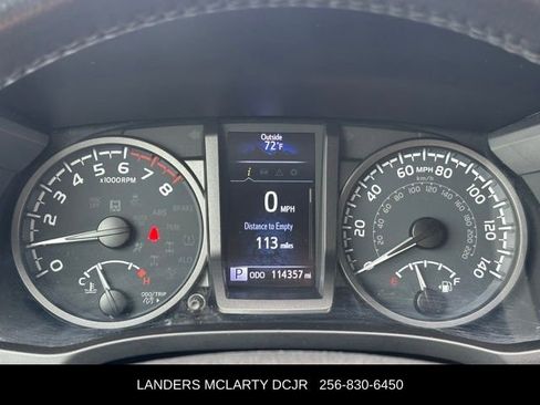 Used 2022 Toyota Tacoma TRD Off-Road w/ Technology Package AWD/4WD image 24