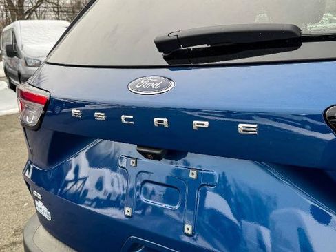 Certified 2022 Ford Escape SE w/ Convenience Package image 17