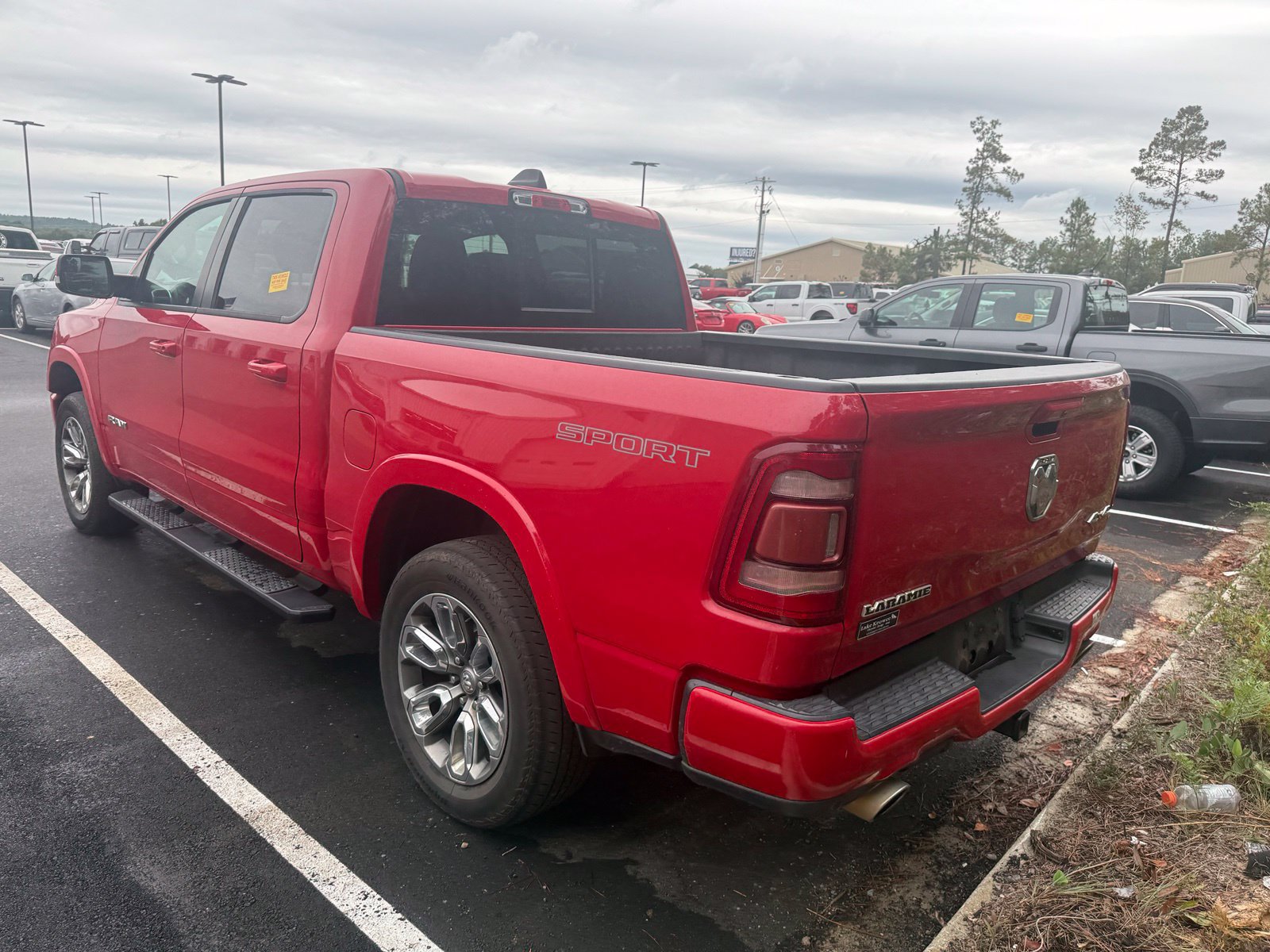 Used 2020 RAM 1500 Laramie w/ Sport Appearance Package AWD/4WD image 5