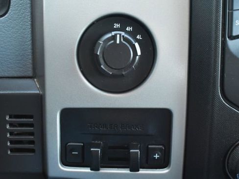 Used 2013 Ford F150 XLT w/ Luxury Equipment Group image 23