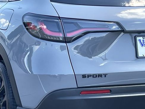 Used 2025 Honda HR-V Sport image 6