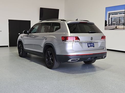 Certified 2023 Volkswagen Atlas SE FWD image 6