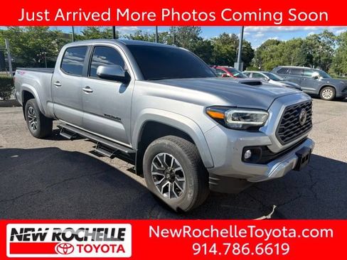 Used 2023 Toyota Tacoma TRD Sport AWD/4WD image 1