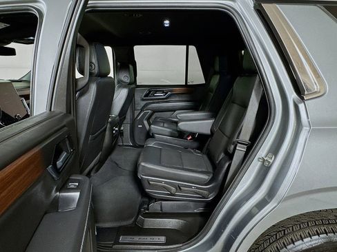 Certified 2025 GMC Yukon Denali AWD/4WD image 23