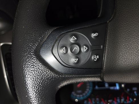 Used 2019 Chevrolet Tahoe 4WD w/ Enhanced Driver Alert Package image 43