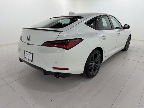 Used 2023 Acura Integra A-Spec image 5