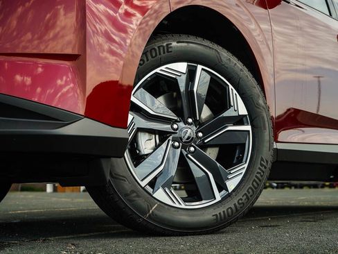 New 2025 Nissan Murano SL image 6