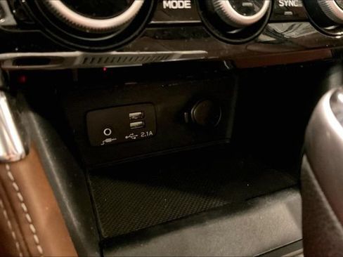 Used 2023 Subaru Forester Touring AWD/4WD image 33